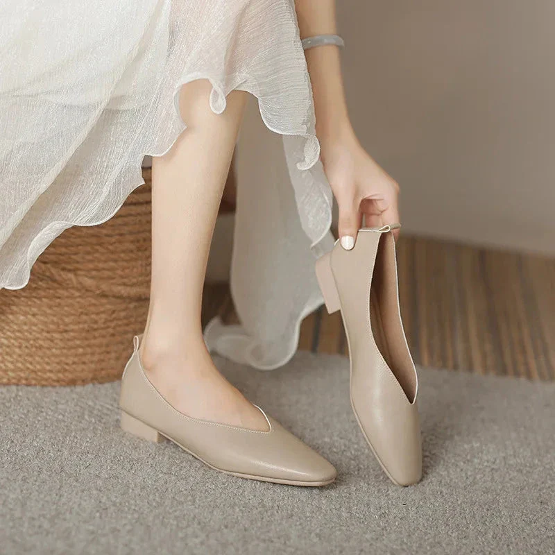 Avory Elodie Vintage Women's Flats - Image 5