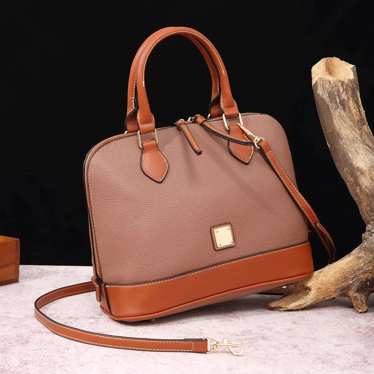 Retro Women's Leather Bag - Helena Classic - Image 3