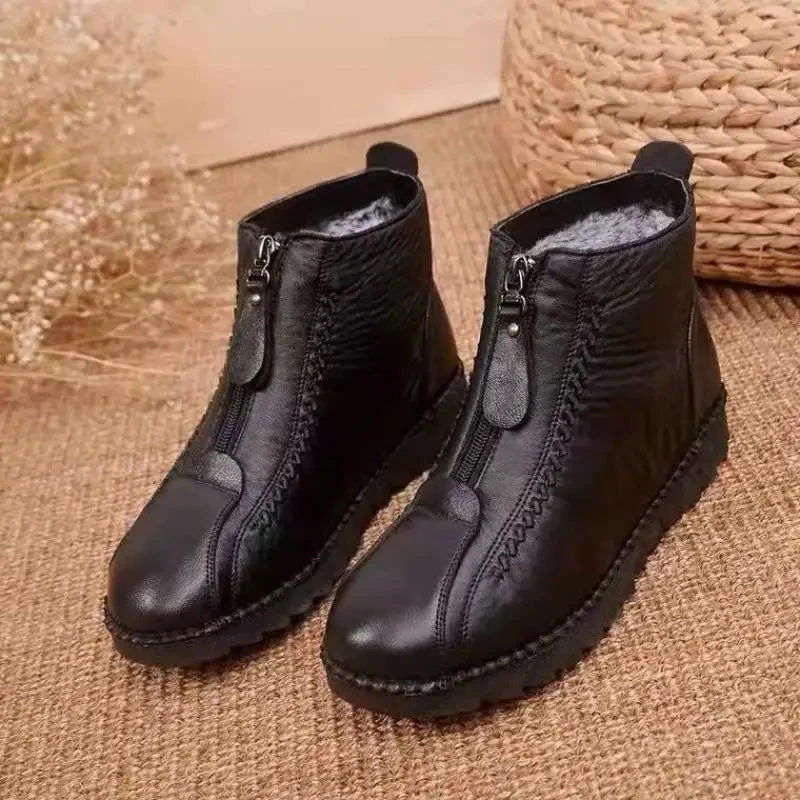 Elegant Leather Ankle Boots - Image 5