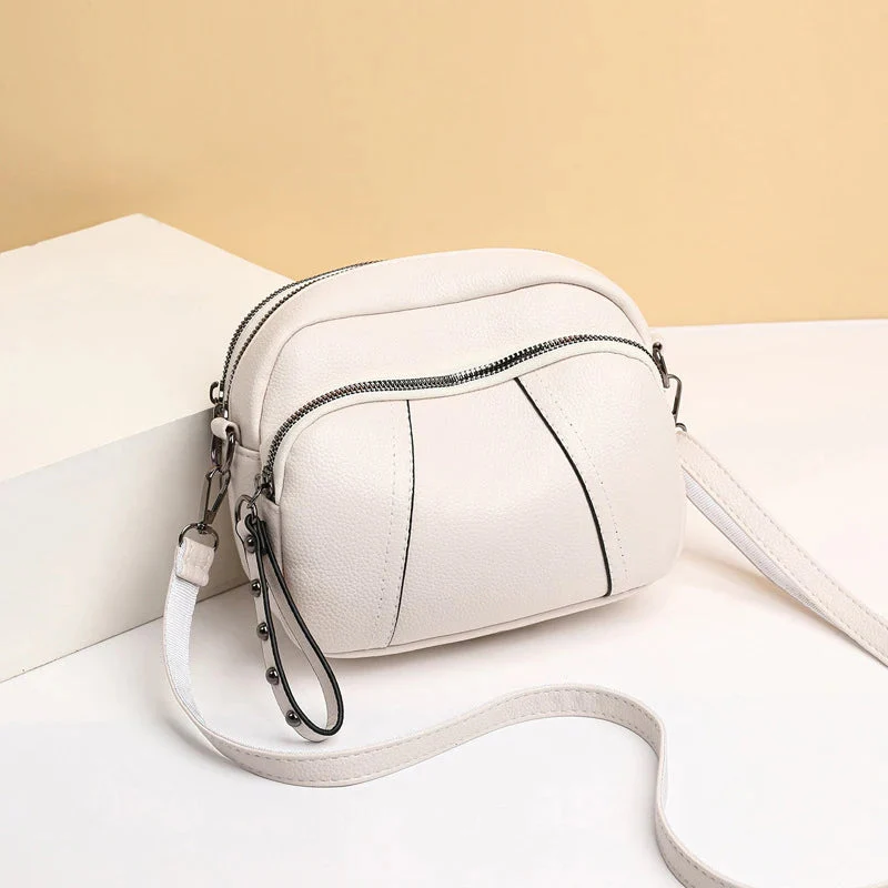 Urban Sophistication Leather Women's Bag - Image 4