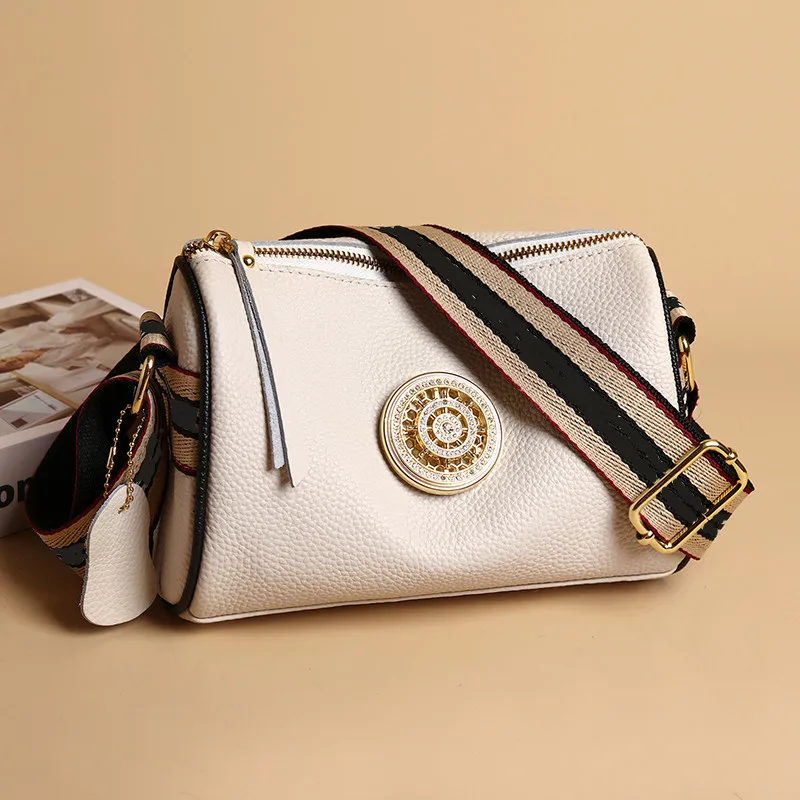 Women Leather Handbags Paris - Image 9