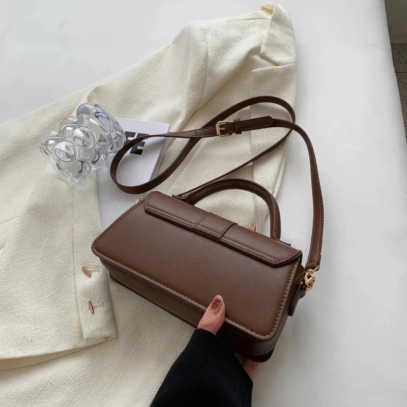 Zra – Women's Leather Shoulder Bag - Image 17